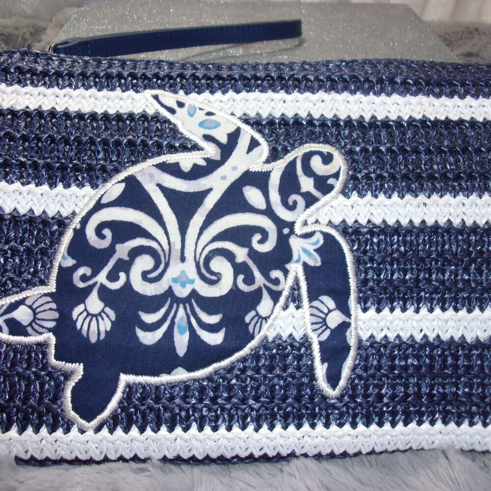 E-55 VERA BRADLEY STRAW WRISTLET SEA TURTLE - Picture 3 of 9